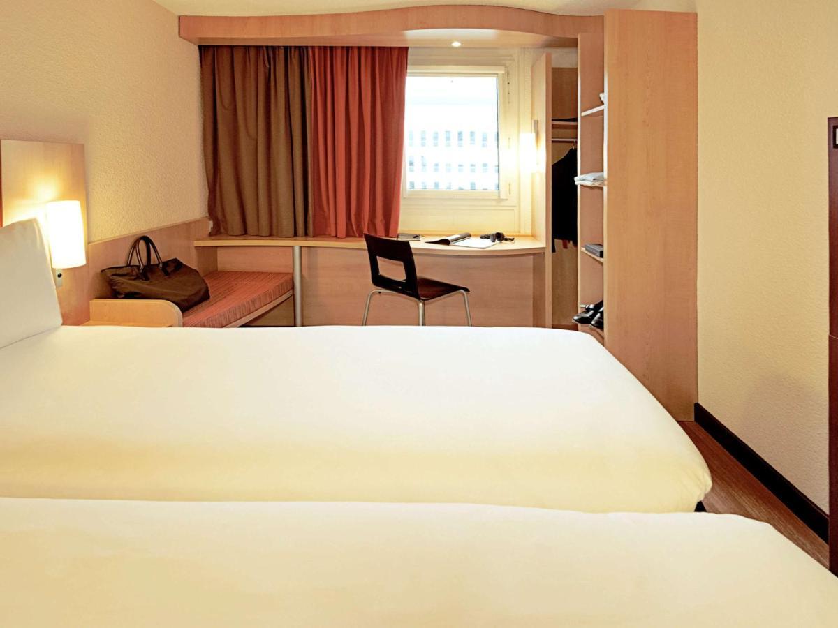 Ibis Loriol Le Pouzin Hotel Exterior photo