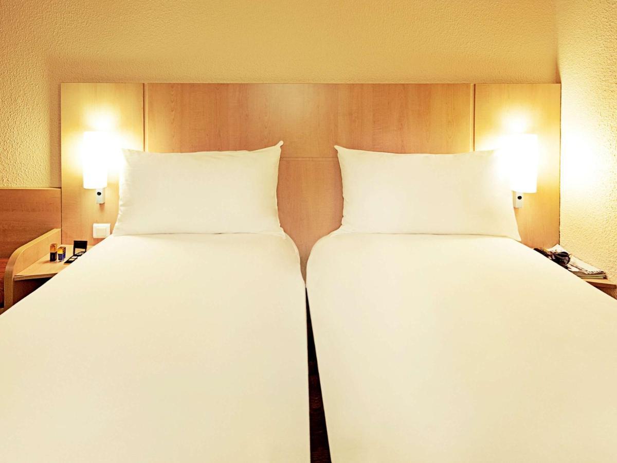 Ibis Loriol Le Pouzin Hotel Exterior photo