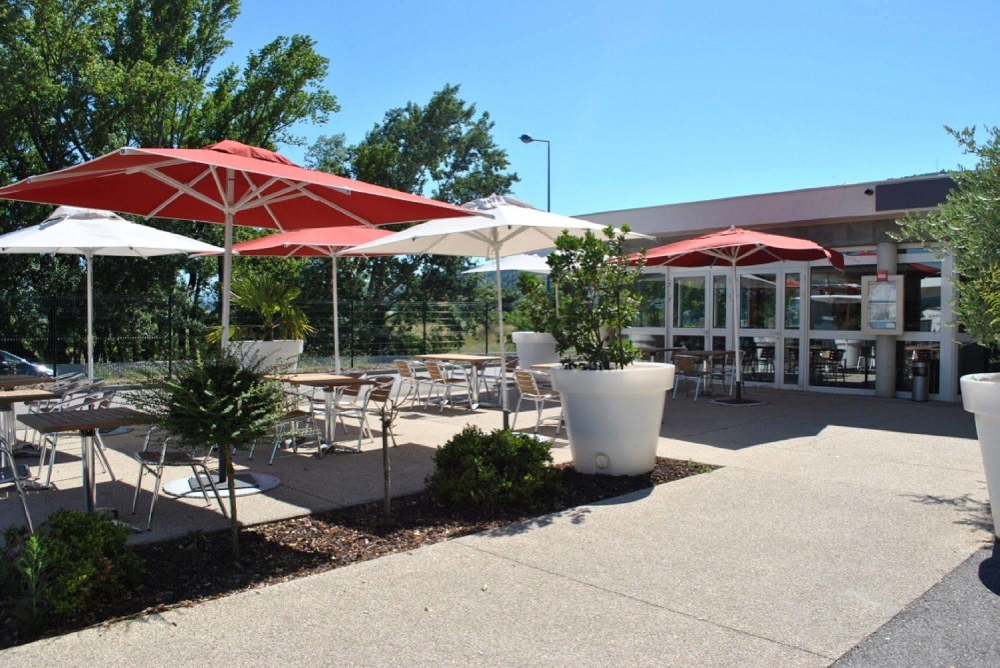 Ibis Loriol Le Pouzin Hotel Exterior photo